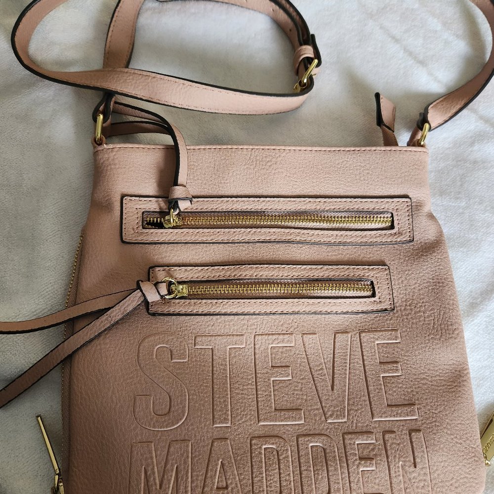 Steve madden over the shoulder purpose